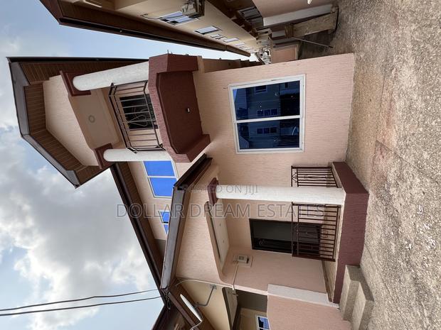 3bdrm Townhouse / Terrace in Oyarifa for rent · Photo 1