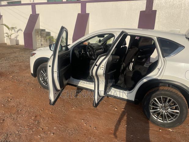 Mazda CX-5 2018 White · Photo 6