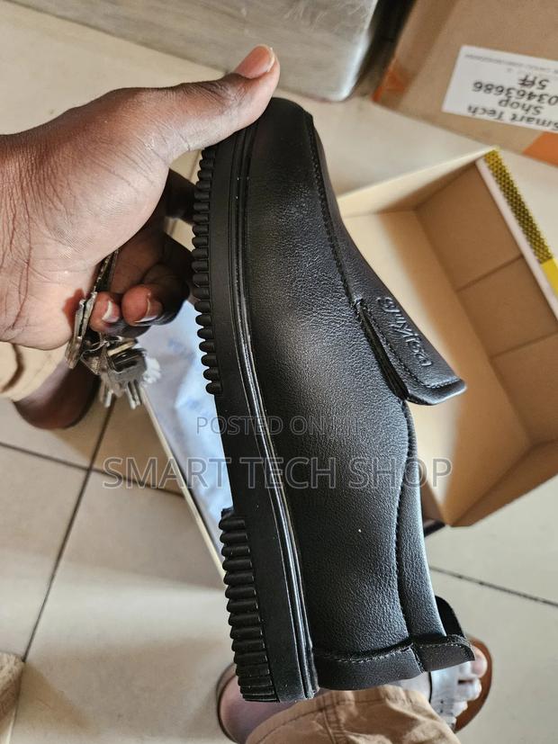 High Quality Chef Shoes, but I Non Slip, Oil Resistant, Comfortable · Photo 2