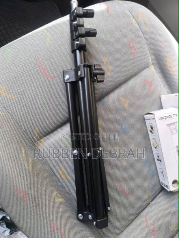 Projector Tripod Stand Mount · Photo 3