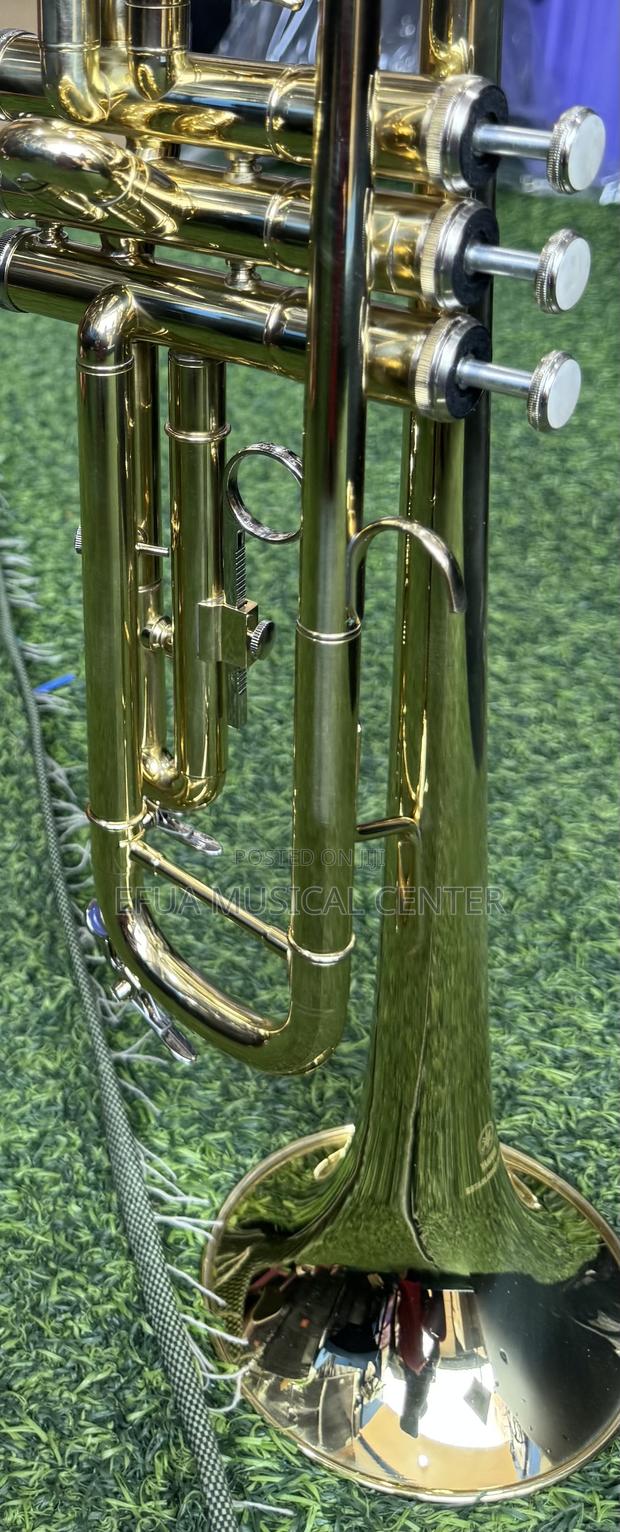 Yamaha Gold Classic Trumpet · Photo 4