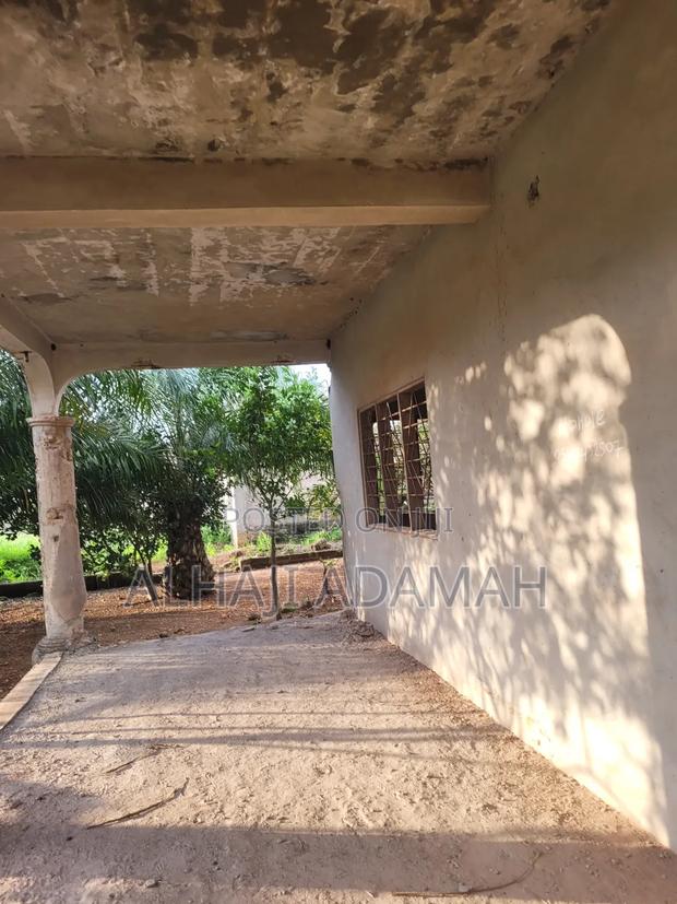 5bdrm Block of Flats in Diamond City Estate, Atwima Kwanwoma for sale · Photo 3