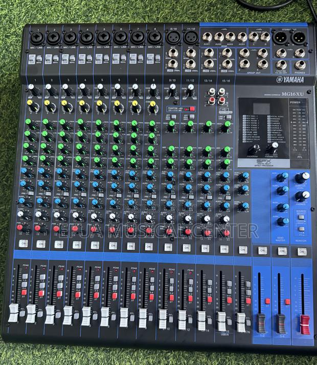 Yamaha Mg 16channel Raw Mixer · Photo 1