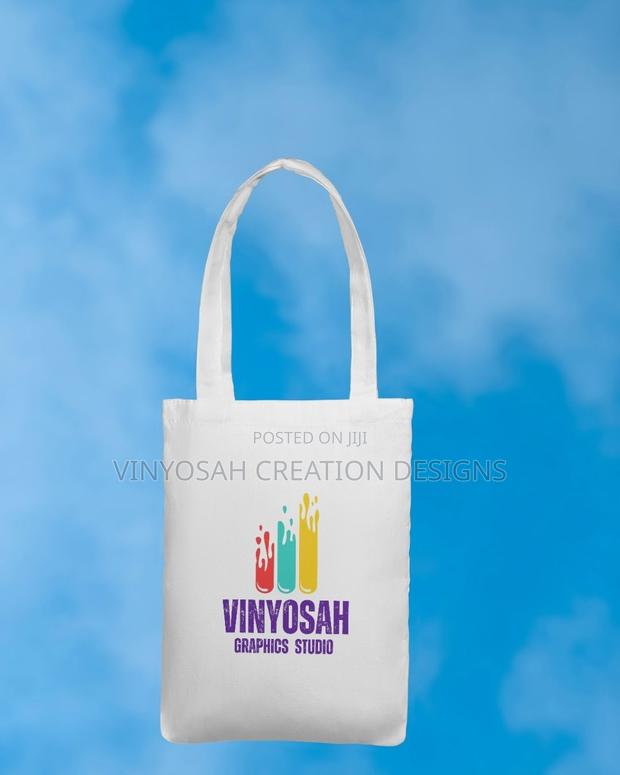 Tote Bag With Branding · Photo 1