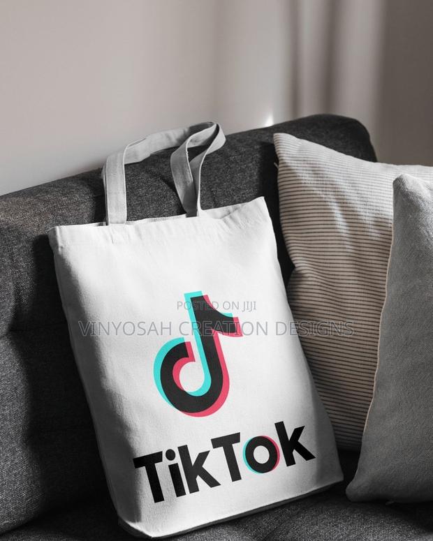 Tote Bag With Branding · Photo 6