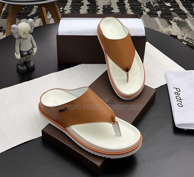 Quality Pedro Slippers · Photo 1