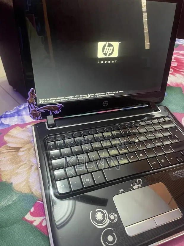 Laptop HP Pavilion Dv2 2GB AMD Ryzen 9 HDD 256GB · Photo 1