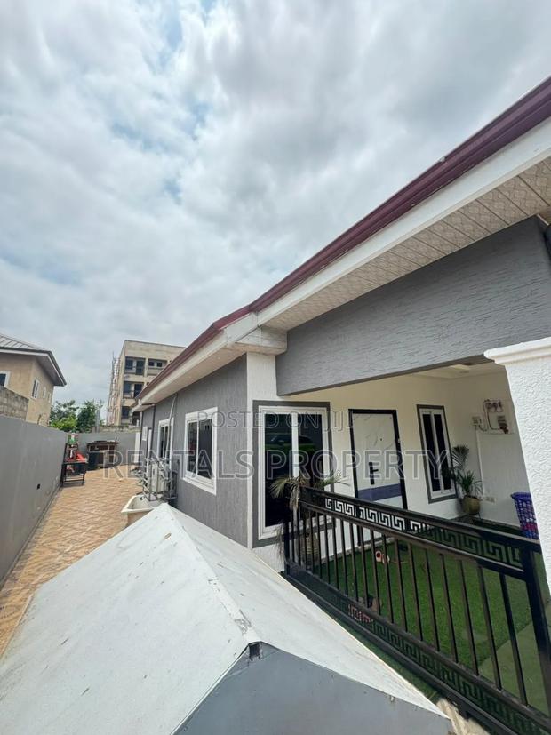 3bdrm House in Abokobi for sale · Photo 1