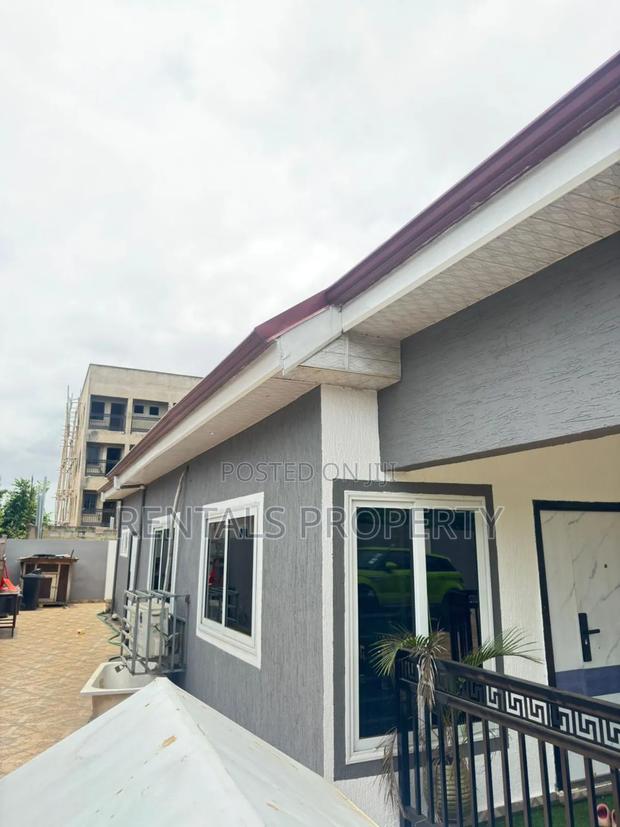 3bdrm House in Abokobi for sale · Photo 5