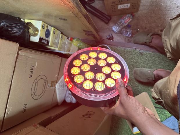 Par 18 Flat Led Light Rgbw. (New Design) · Photo 2