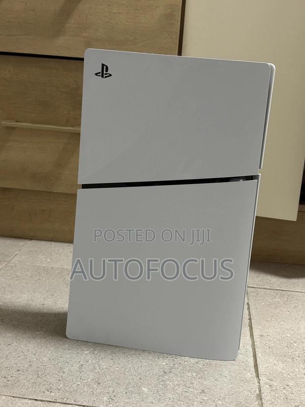 Playstation 5 Slim Disc Version · Photo 4