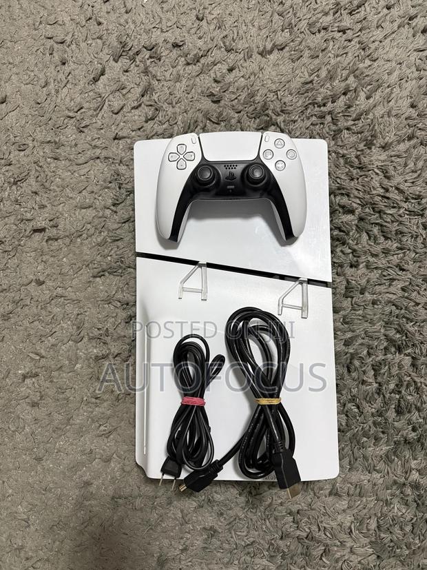 Playstation 5 Slim Disc Version · Photo 5