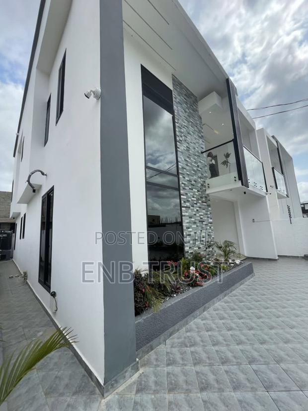 4bdrm Duplex in East Legon Hills, School Junction for sale · Photo 6