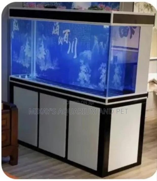 4 Feet Aquarium Tank With Stand · Photo 1