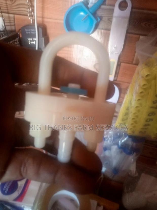 Bell Drinker Connectors · Photo 1