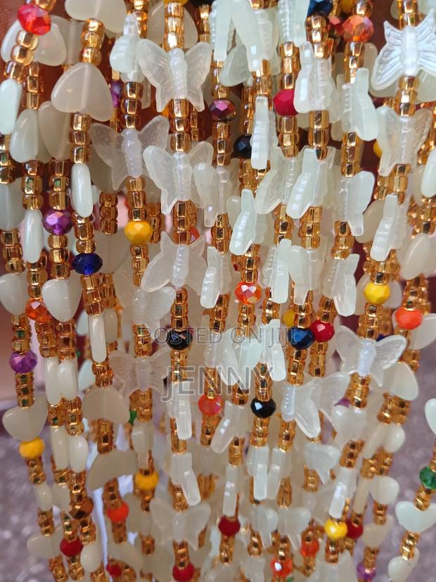 Glowing Waist Beads · Photo 1