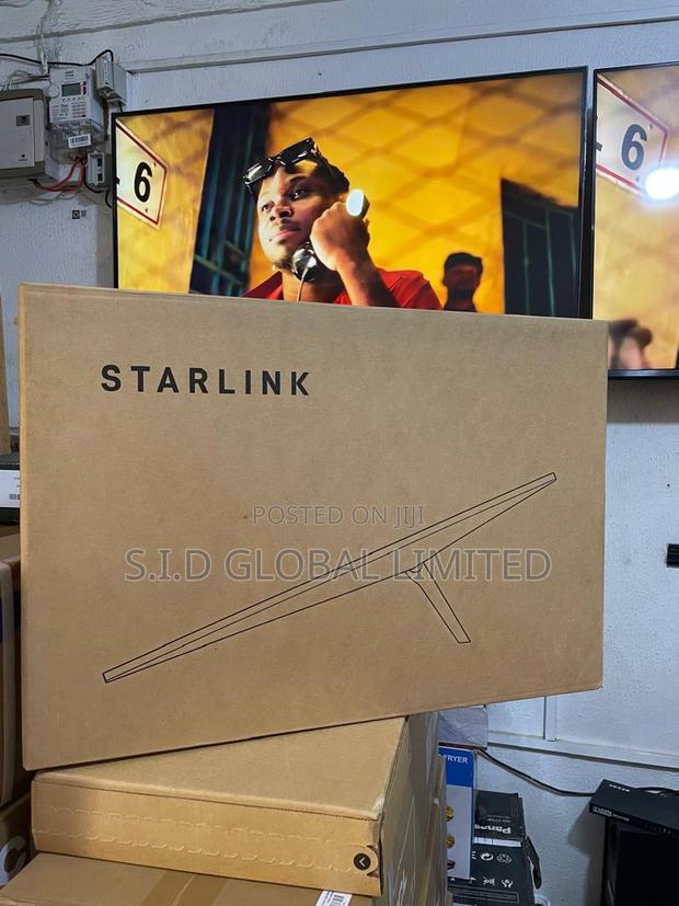Easy Self-Install Starlink Gen 3 Standard Kit · Photo 1