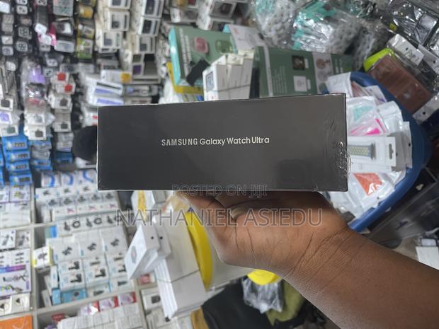 Samsung Galaxy Watch Ultra · Photo 2