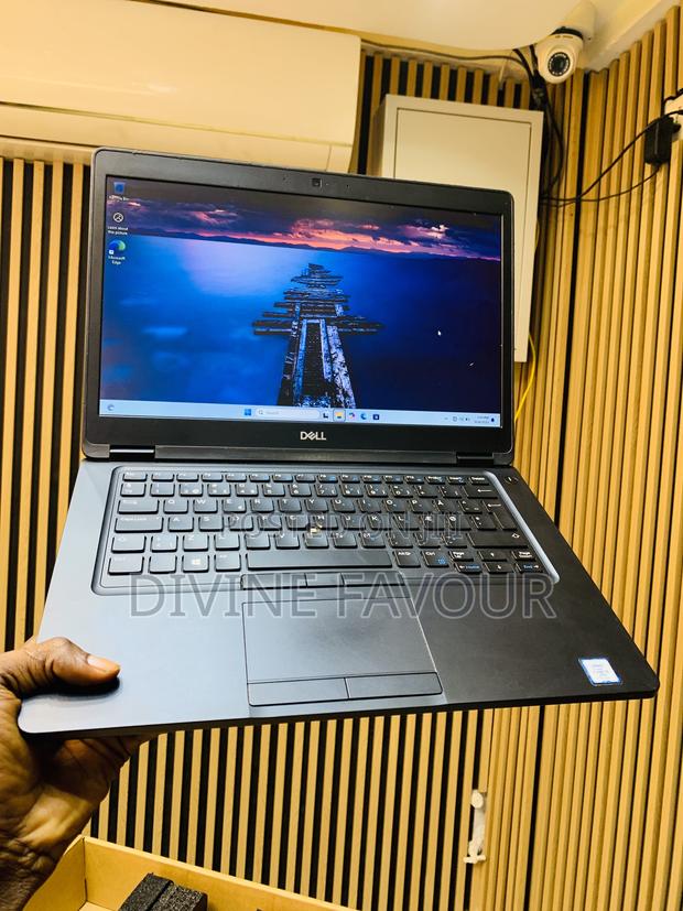 Laptop Dell Latitude 5490 12GB Intel Core I5 SSD 256GB · Photo 3