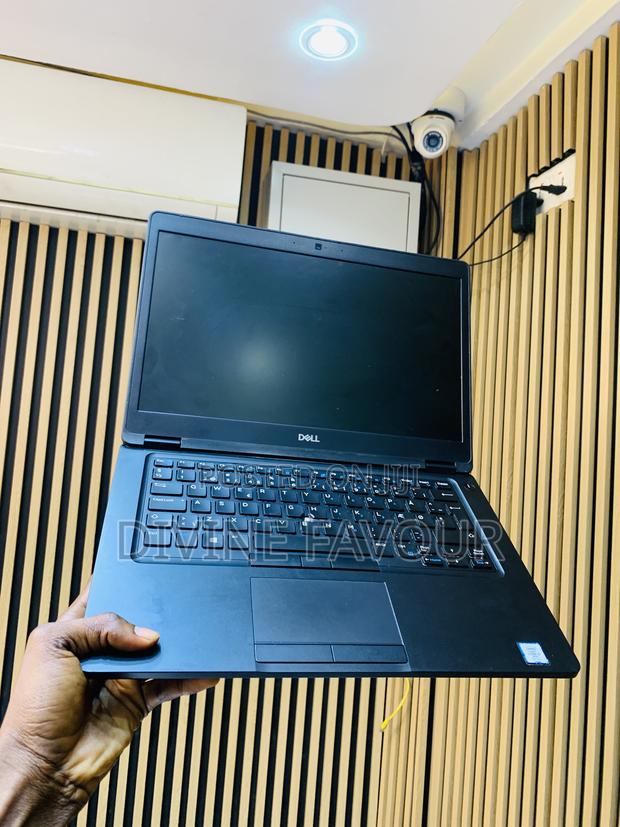 Laptop Dell Latitude 5490 12GB Intel Core I5 SSD 256GB · Photo 5