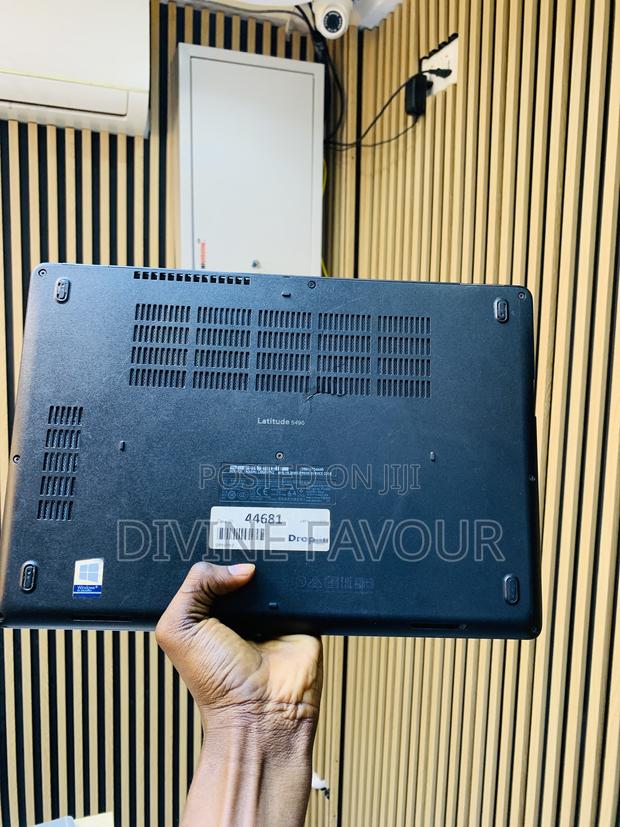 Laptop Dell Latitude 5490 12GB Intel Core I5 SSD 256GB · Photo 7