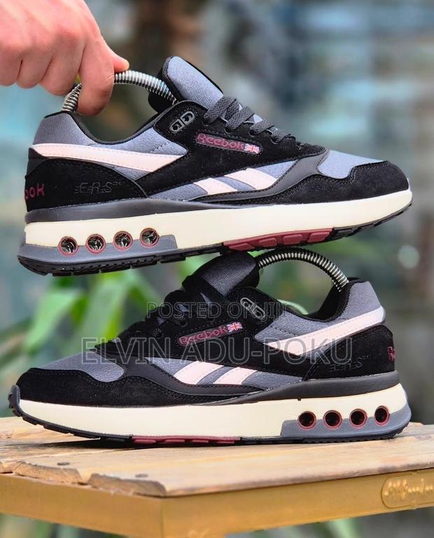 Reebok Ers World Sneaker in Different Colours, Swipe> · Photo 3