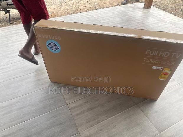 Samsung Immersive 43′′ Full Hd Smart Tv With HDR Purcolor · Photo 1