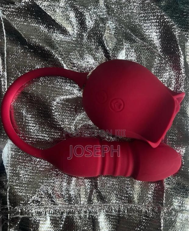 Rose Dildo · Photo 1