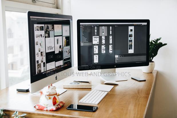 Build Smart Websites Apps With Gracious Web Graphics · Photo 1
