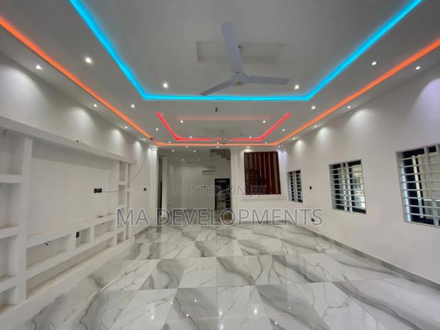 5bdrm House in Madev Realty, Kwabenya for sale · Photo 4