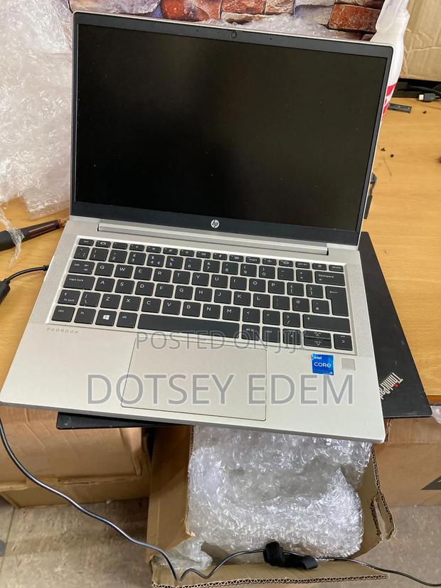 Laptop HP 8GB Intel Core I5 SSD 256GB · Photo 1