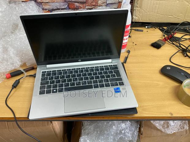 Laptop HP 8GB Intel Core I5 SSD 256GB · Photo 3