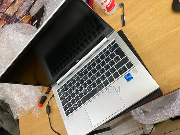 Laptop HP 8GB Intel Core I5 SSD 256GB · Photo 4