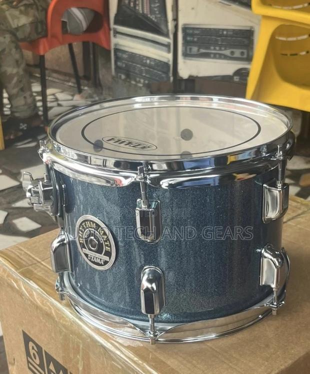 Tama Rhythm Mate 5-Piece Drumset · Photo 2