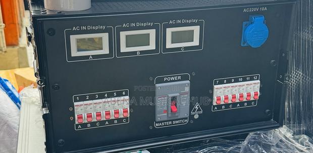 12 Channel Power Supply And Sequence · Photo 3