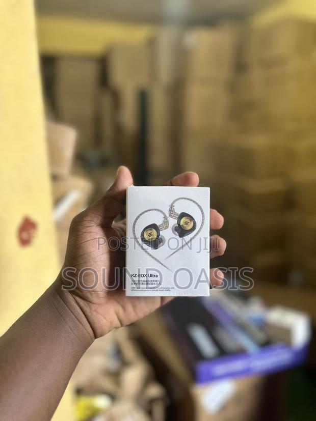 Kz-edx Ultra Wired In-ear Monitors · Photo 1