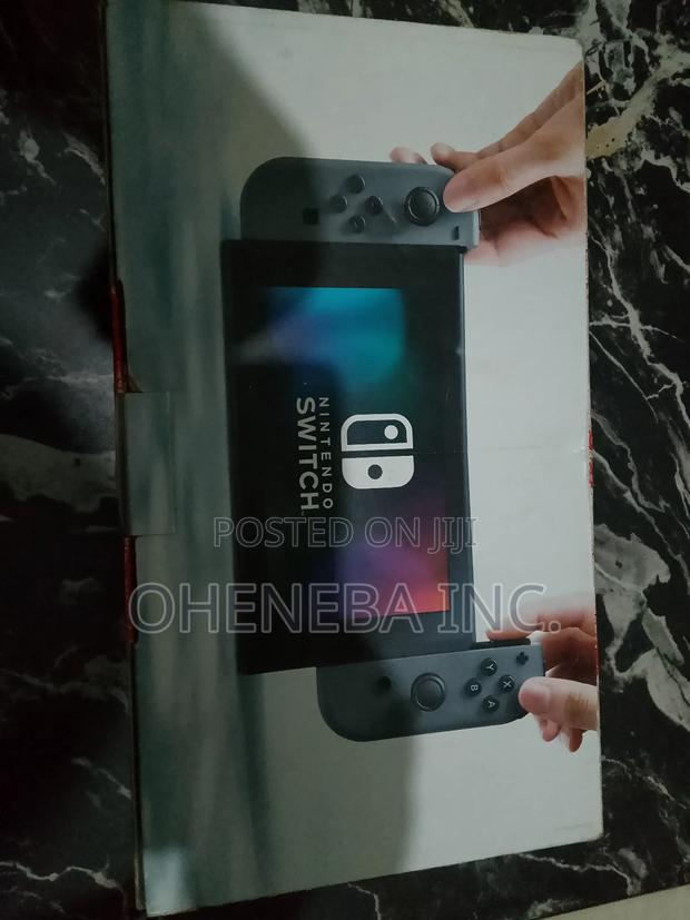 Brand New Nintendo Switch With Fc26 + More Games · Photo 4