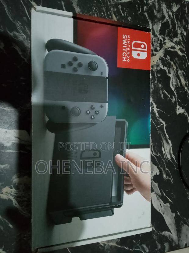 Brand New Nintendo Switch With Fc26 + More Games · Photo 5