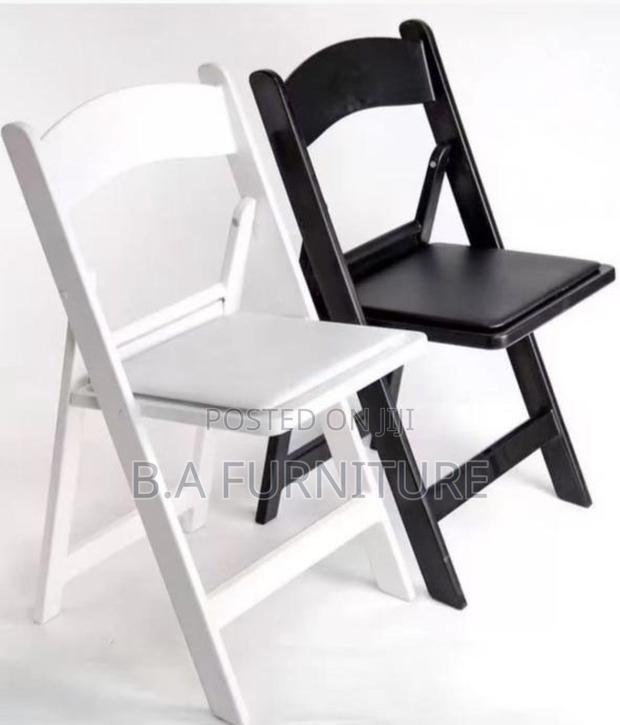 Gladiator Chair · Photo 2