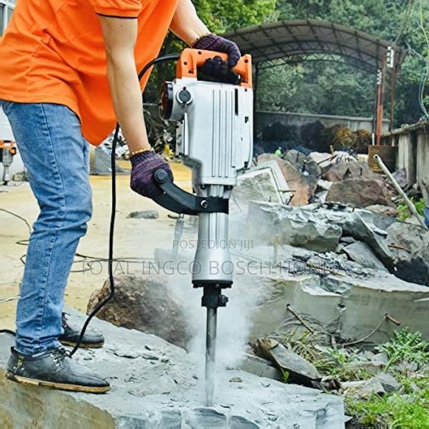 *Demolishing + Hammer+ Breaking Machine 2800watt · Photo 1