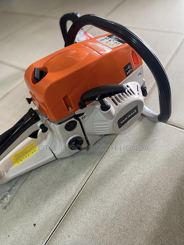 18 Inches Chainsaw Come With All Accessories · Photo 2