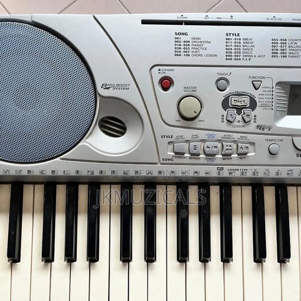 PSR 275_ 61 Keys_ Keyboard_ Piano · Photo 3