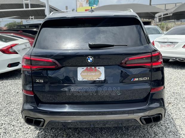 BMW X5 M50i 2021 Black · Photo 3