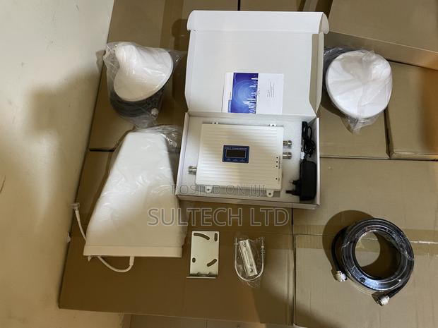 Tri Band Repeater 2g 3g 4g Repeater Lte Cellular Network Booster