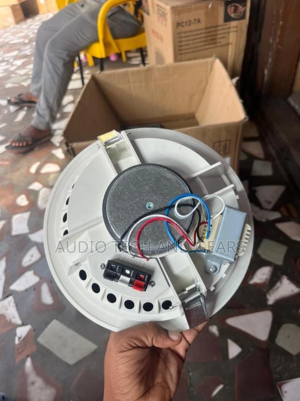Ceiling Speaker · Photo 3