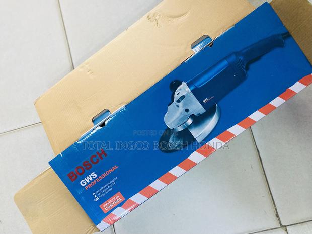 Cutting Machine Bosch 9” Concrete Grinding Machine(Heavy Duty) · Photo 2
