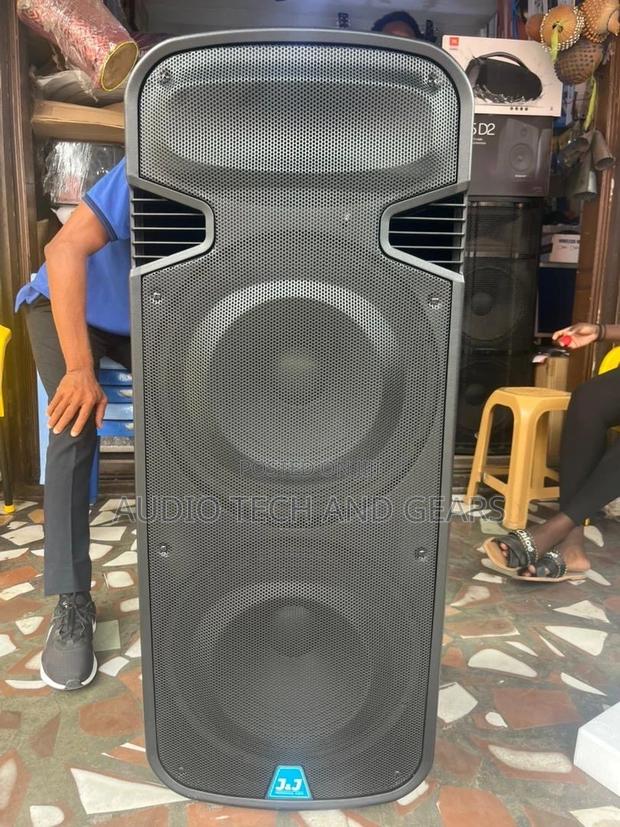 J J Bluetooth Speaker (1500) Watts · Photo 2