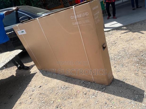 Sleek 75-Inch Samsung Qled Smart Tv · Photo 1