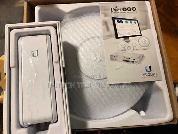 Access Point | Unifi | Cloud Key | Ubiquiti · Photo 2