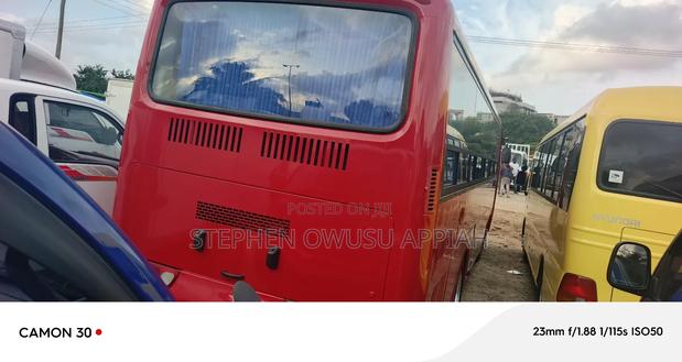 Hyundai Aero Town 2004 Red · Photo 6